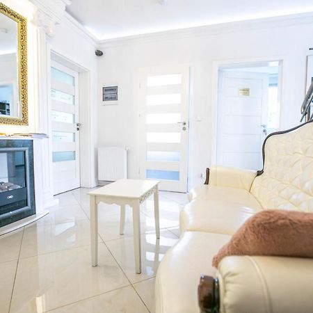 Apartamenty Paris Na Wasowicza กดิเนีย ภายนอก รูปภาพ