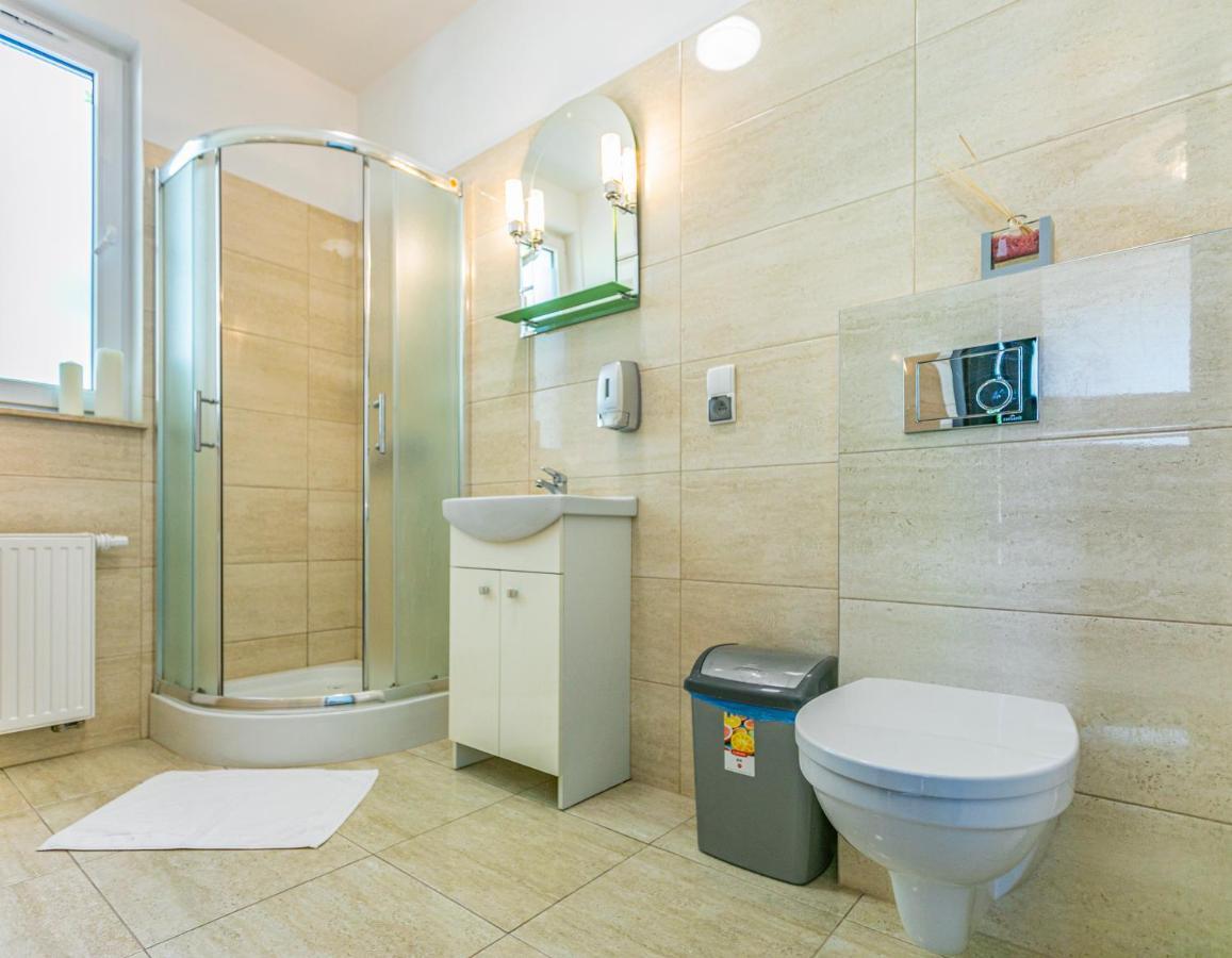 Apartamenty Paris Na Wasowicza กดิเนีย ภายนอก รูปภาพ