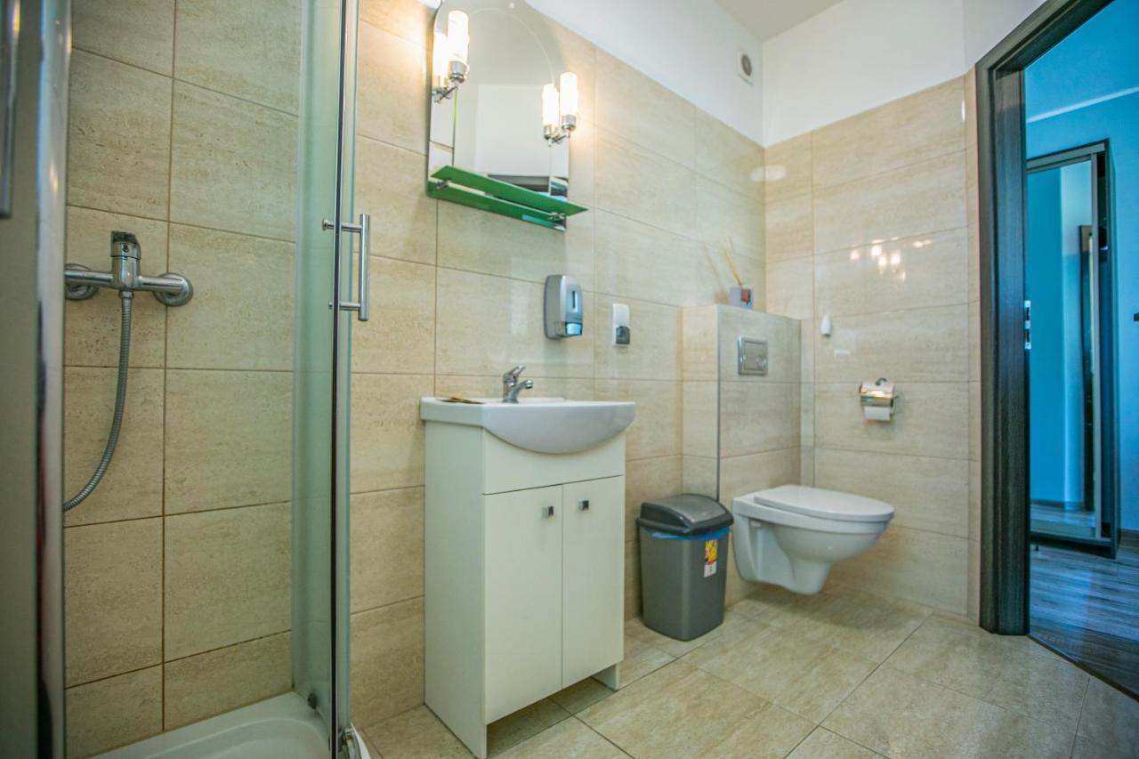 Apartamenty Paris Na Wasowicza กดิเนีย ภายนอก รูปภาพ