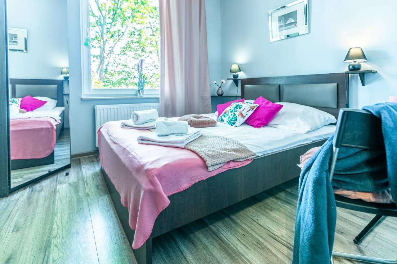Apartamenty Paris Na Wasowicza กดิเนีย ภายนอก รูปภาพ